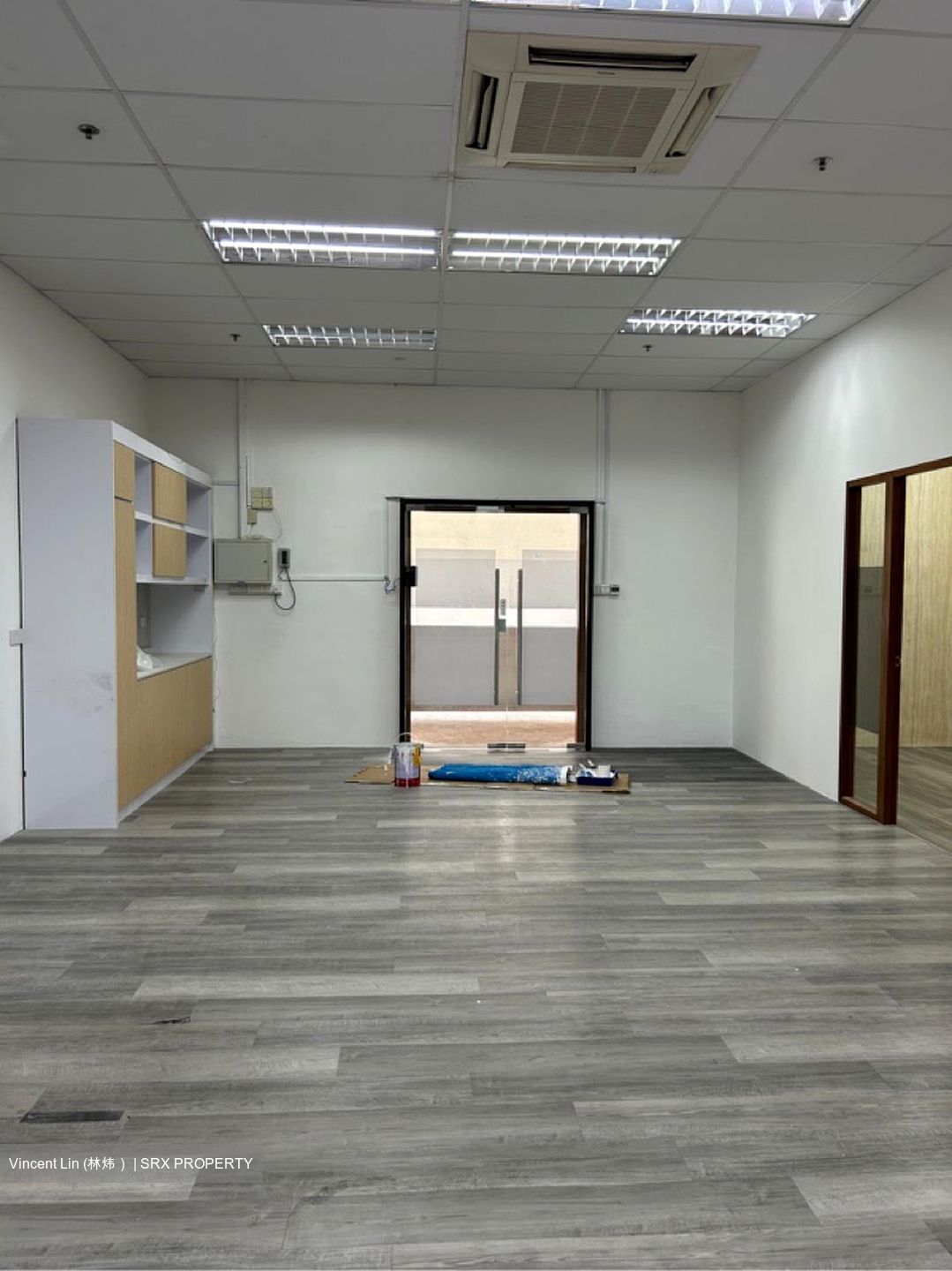 Sindo Industrial Building (D13), Warehouse #617692911